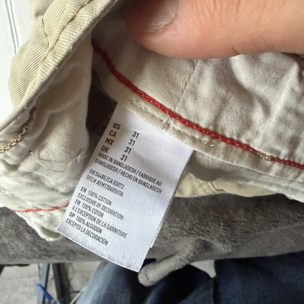 American Eagle Outfitters Men's Classic Beige Cotton Cargo Shorts Button Pockets